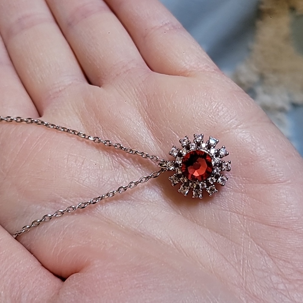 Fragrant Jewels Necklace